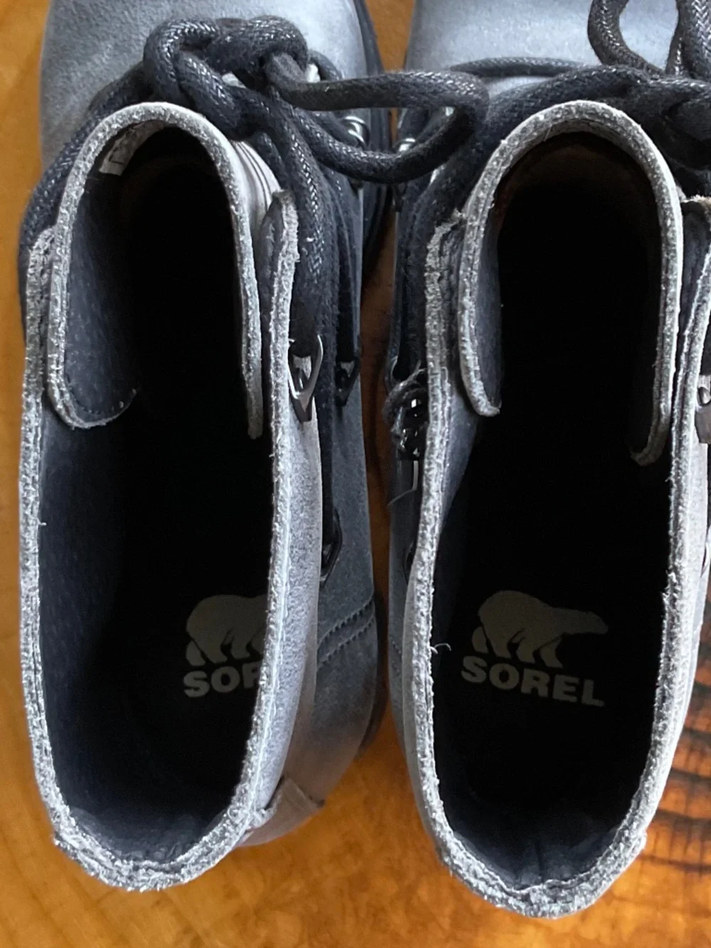 New SOREL Joan of Arctic III Waterproof Lace-Up Wedge Boot US 6.5 Lug Sole